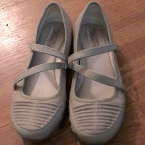 Casual Mary Jane slip-ons ☁️ memory foam